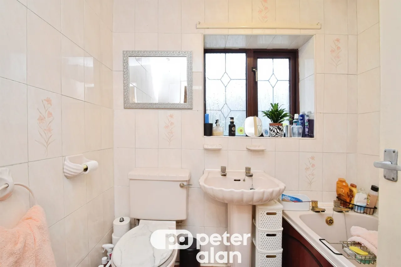 Cheriton Crescent, Swansea, SA5, photo 16