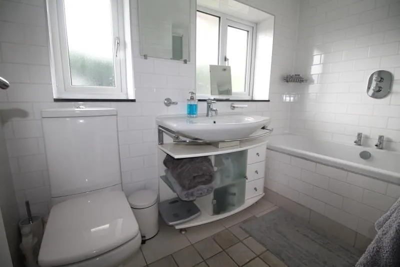 Dorking Road, Romford, RM3, photo 13