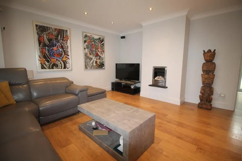 Dorking Road, Romford, RM3, photo 5