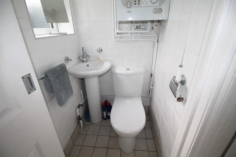 Dorking Road, Romford, RM3, photo 9
