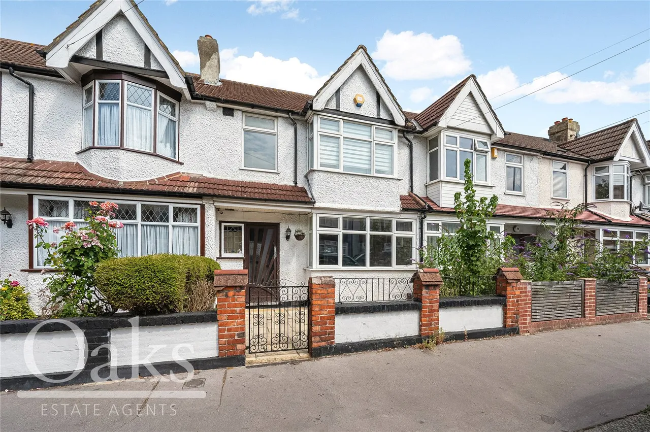 3 bed house for sale, Alderton Road, Addiscombe, CR0
