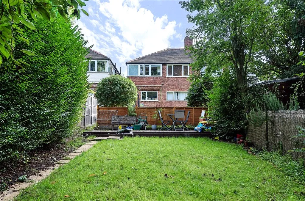 Meadowview Road, SE6, photo 9