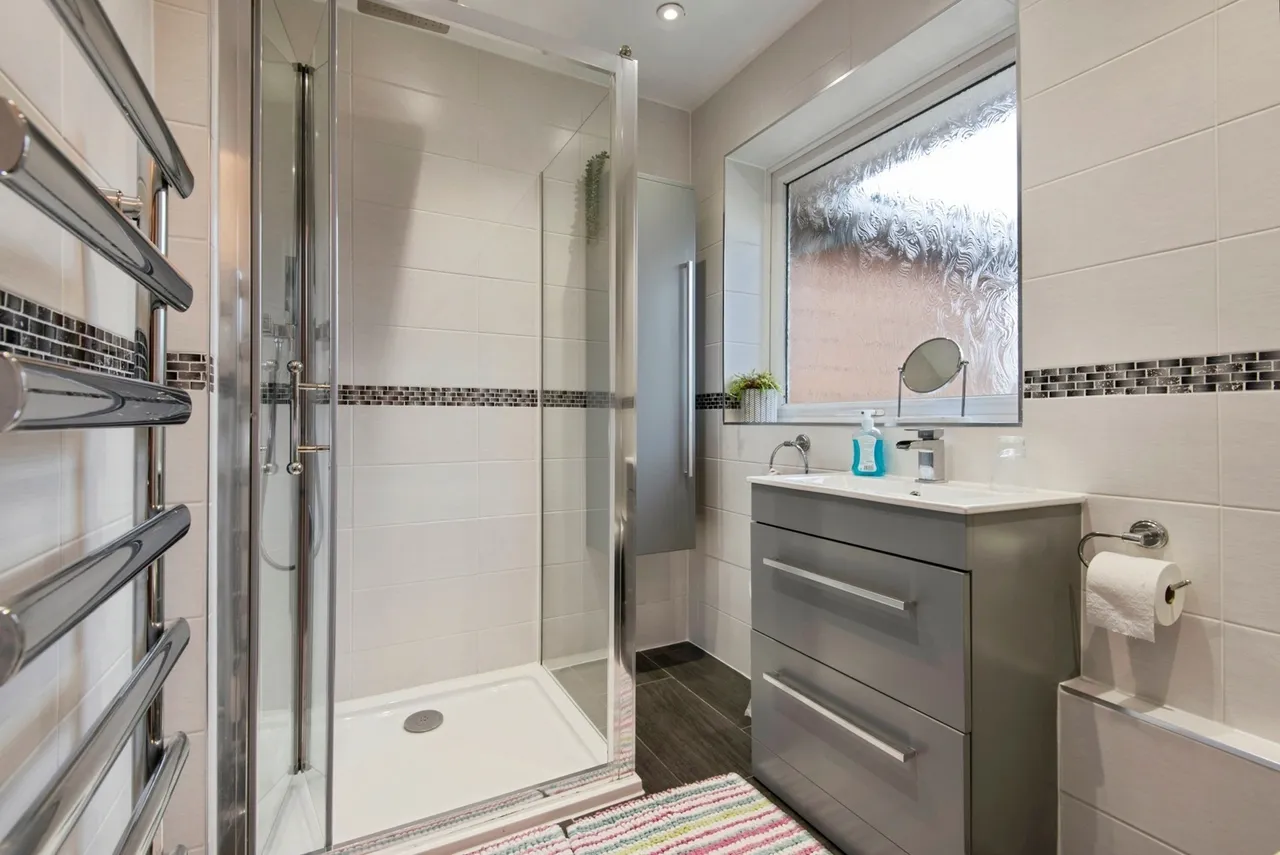 Darwin Road, Stevenage, SG2, photo 15