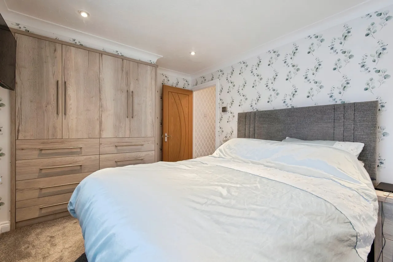 Darwin Road, Stevenage, SG2, photo 12