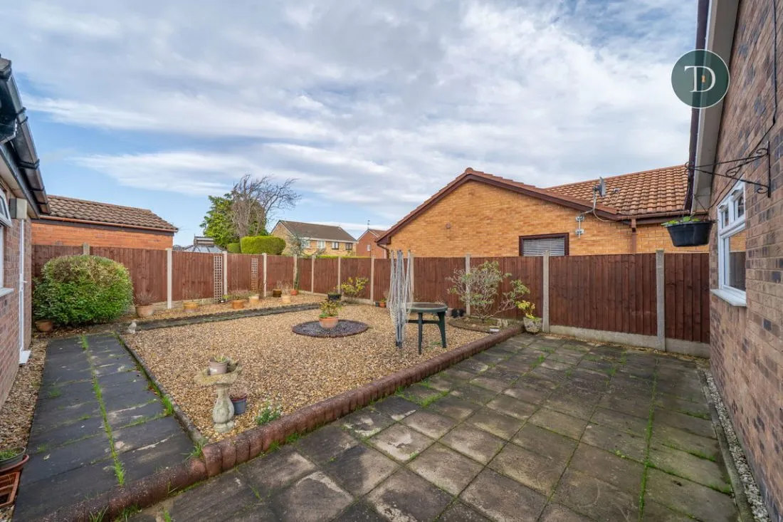 Melrose Drive, Great Sutton, CH66 2YH, photo 21