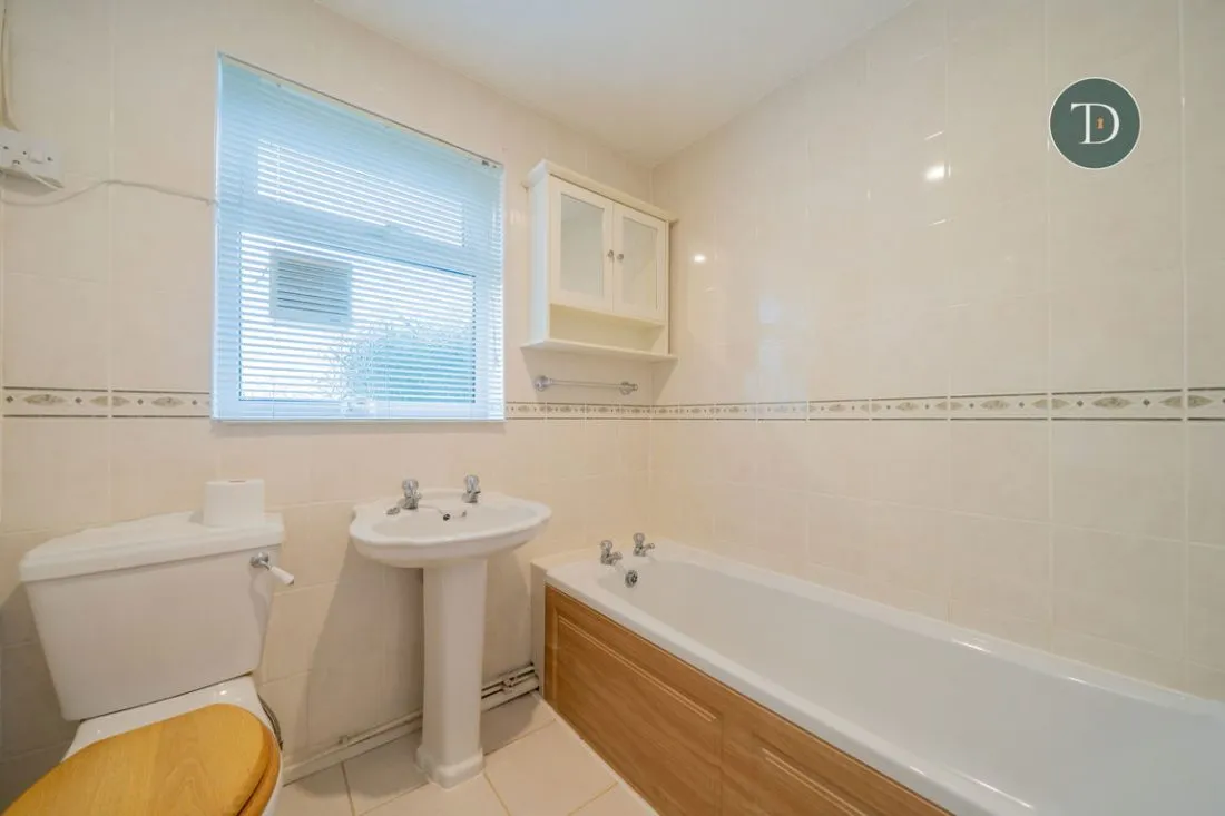 Melrose Drive, Great Sutton, CH66 2YH, photo 18