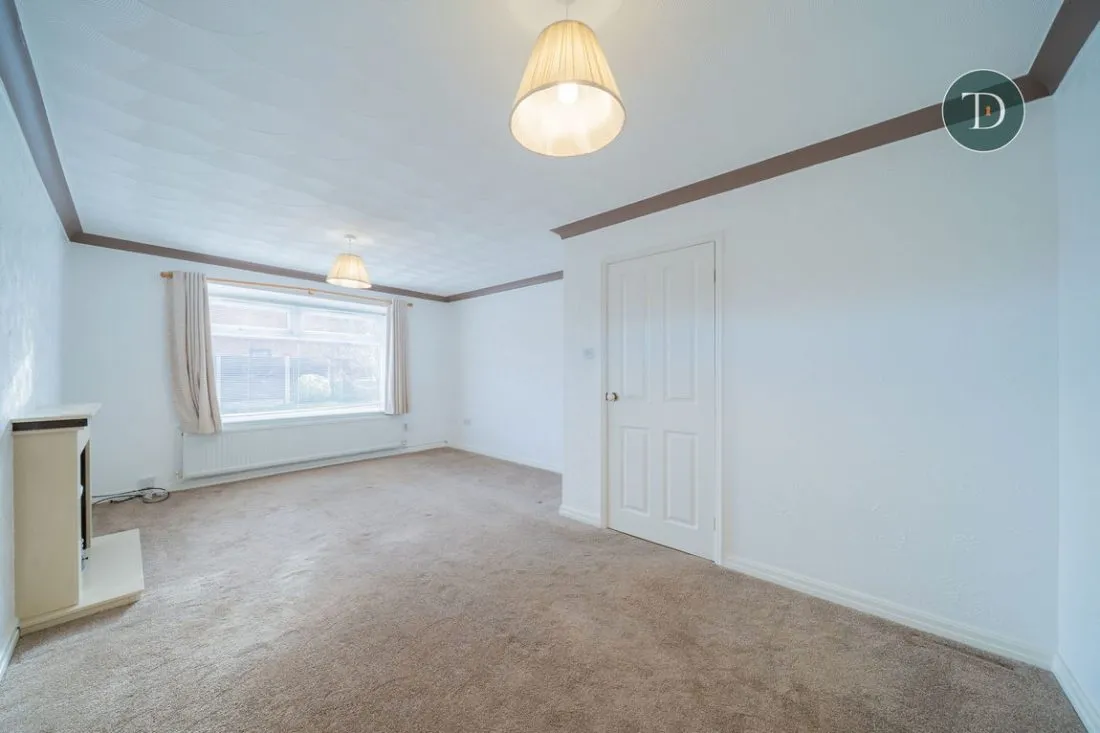 Melrose Drive, Great Sutton, CH66 2YH, photo 4