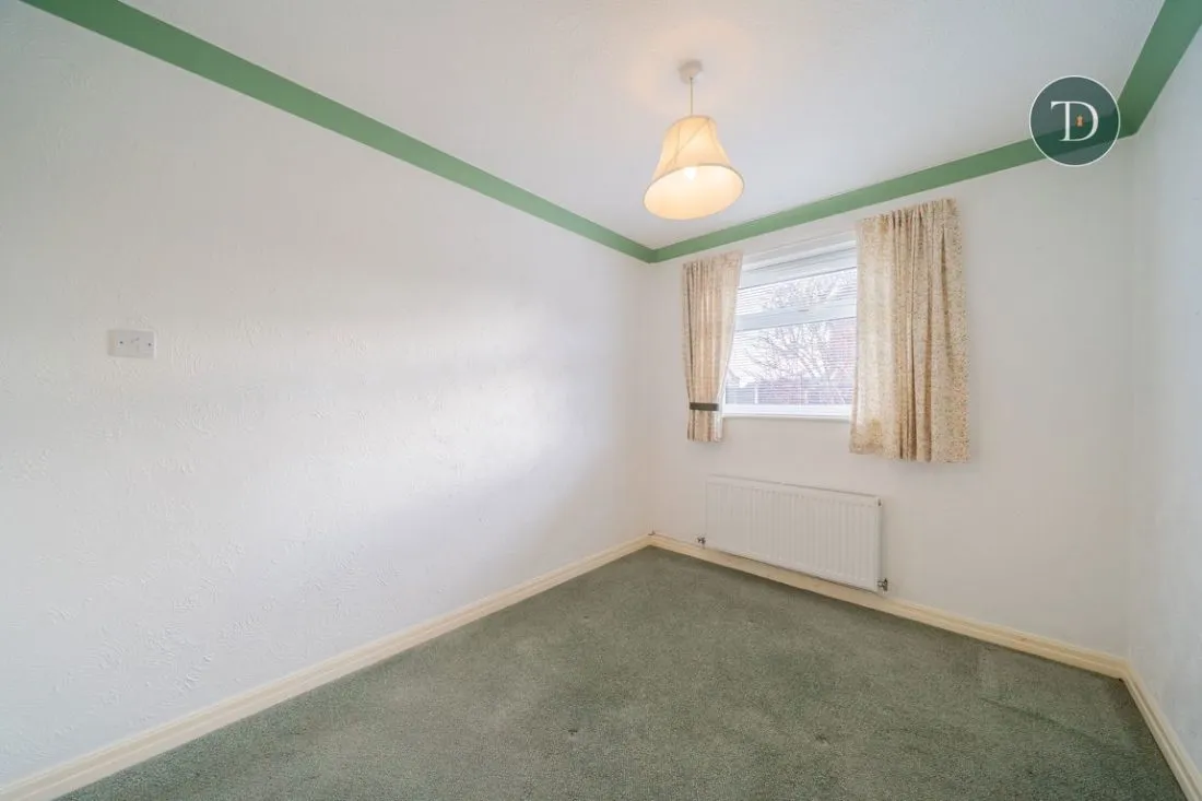 Melrose Drive, Great Sutton, CH66 2YH, photo 15