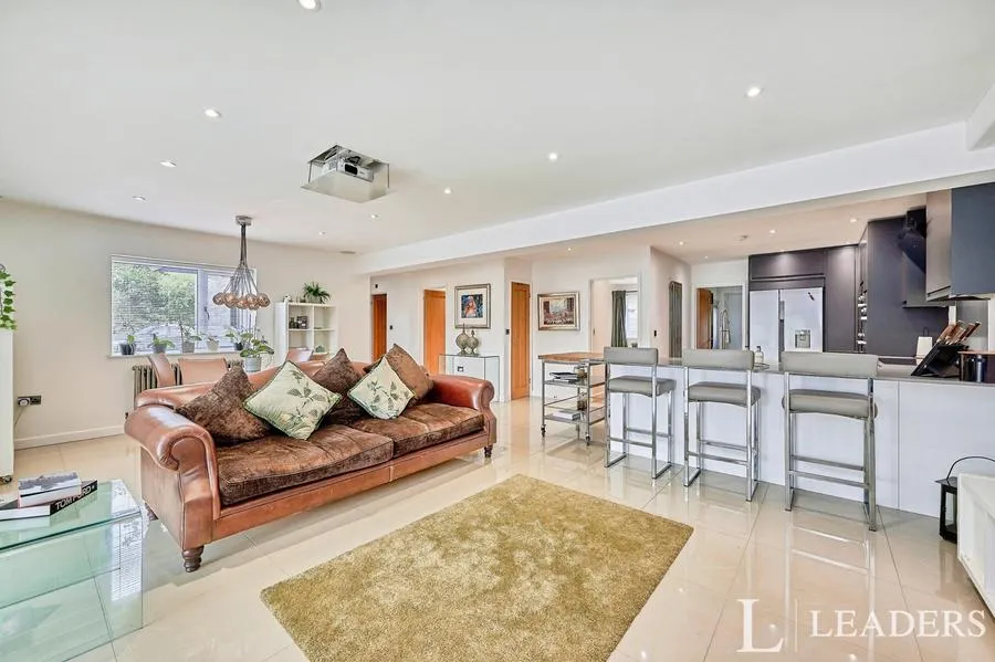 Elsenham Road, Stansted, CM24, photo 4