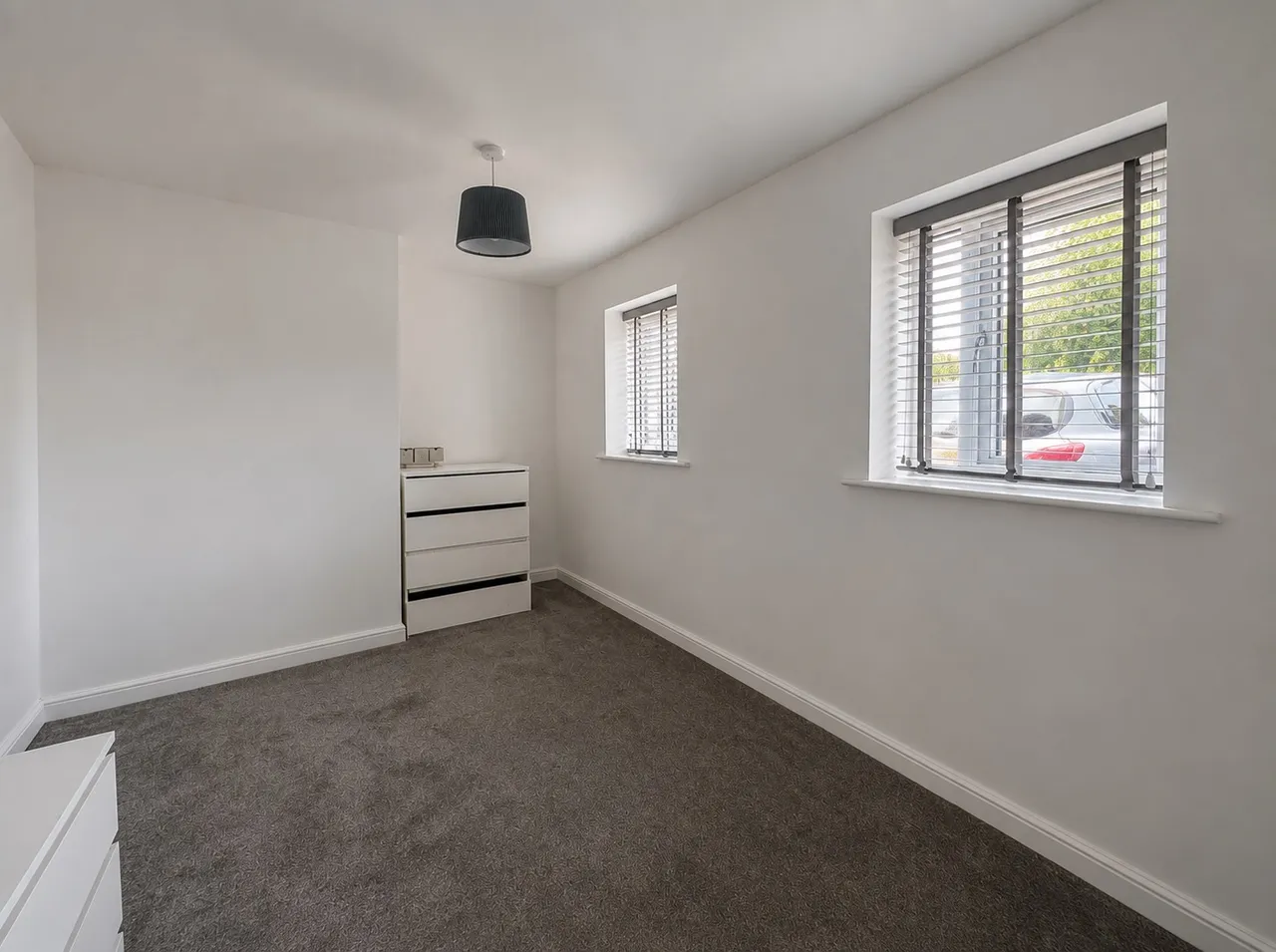 Elizabeth Court, Wakefield, WF2, photo 7