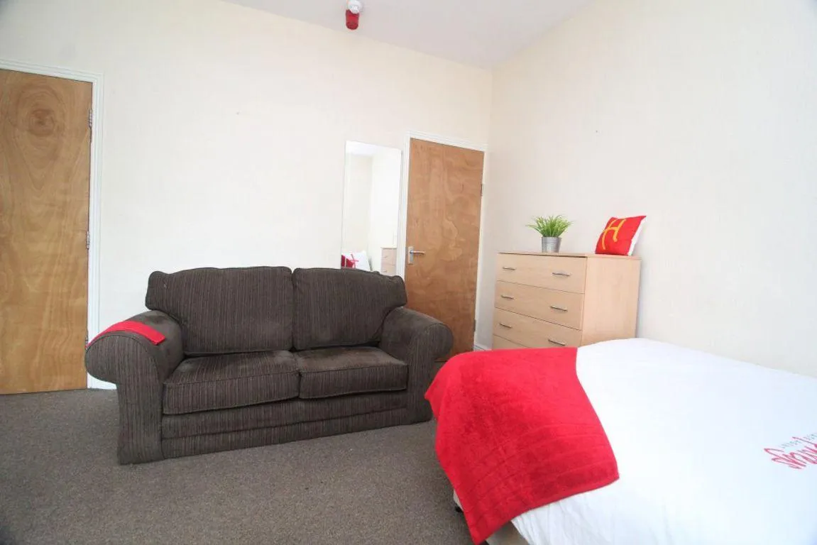 Brighton Terrace Road, S10, photo 7