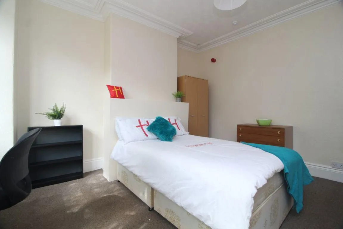 Brighton Terrace Road, S10, photo 4