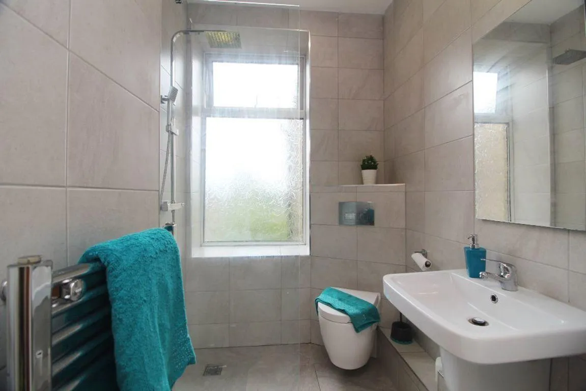 Brighton Terrace Road, S10, photo 8