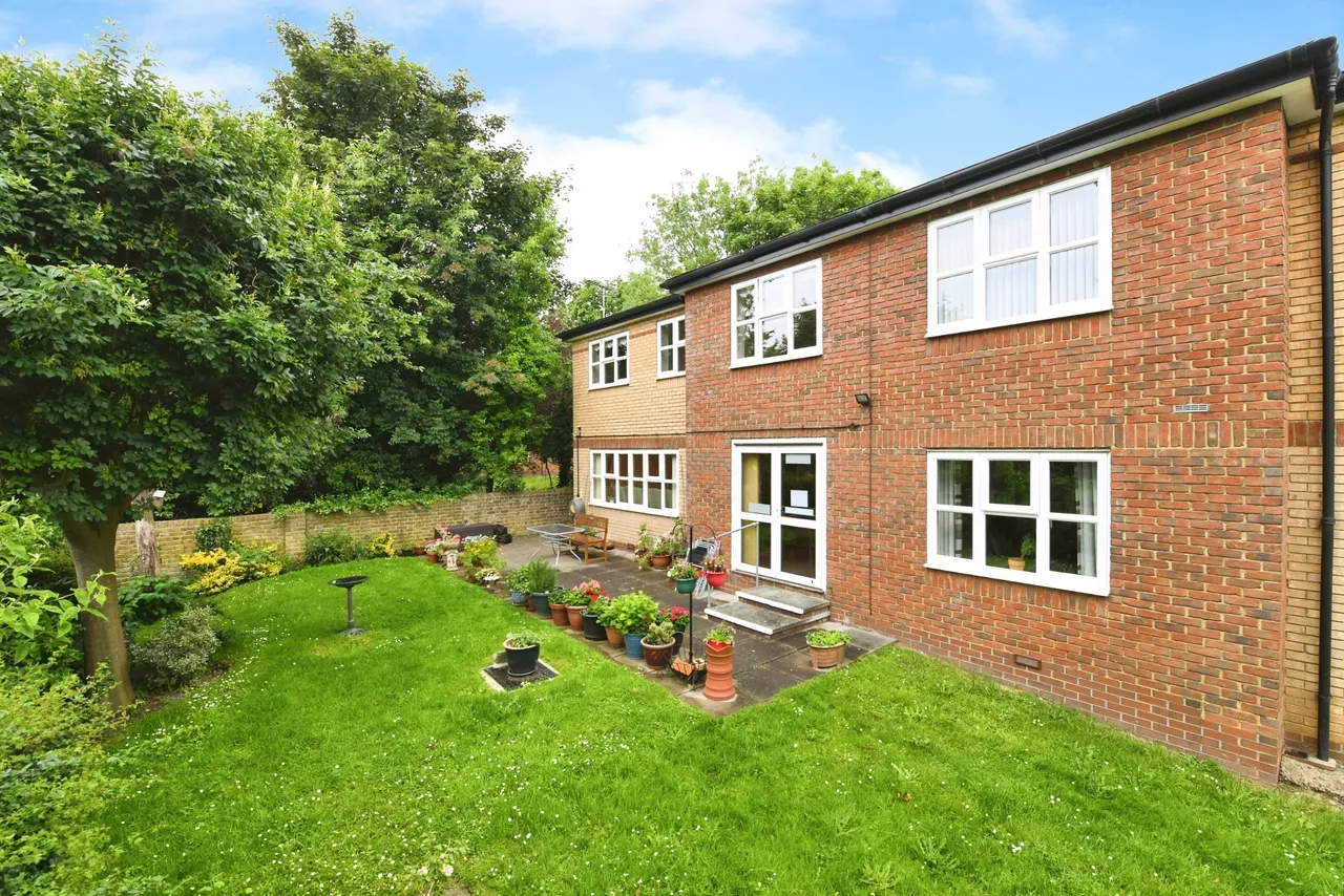 Old Rectory Court, Southchurch Rectory Chase, Southend-On-Sea, Essex, SS2, photo 5