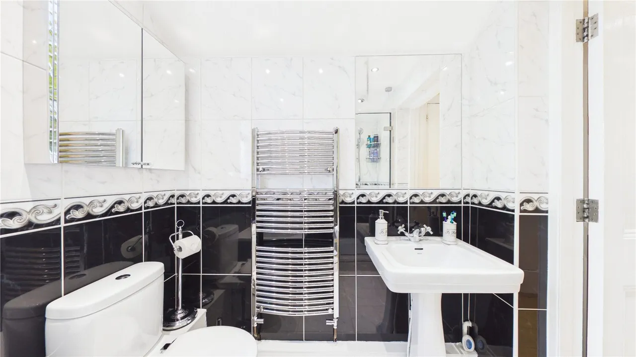 Strickland Row, London, SW18, photo 21