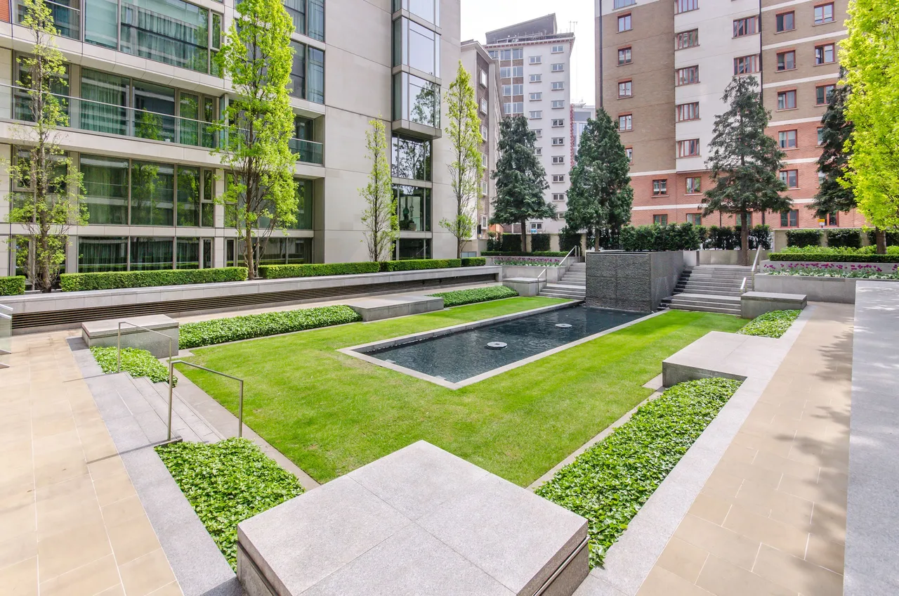 GA08 The Knightsbridge Apartments, 199 Knightsbridge, London, photo 12