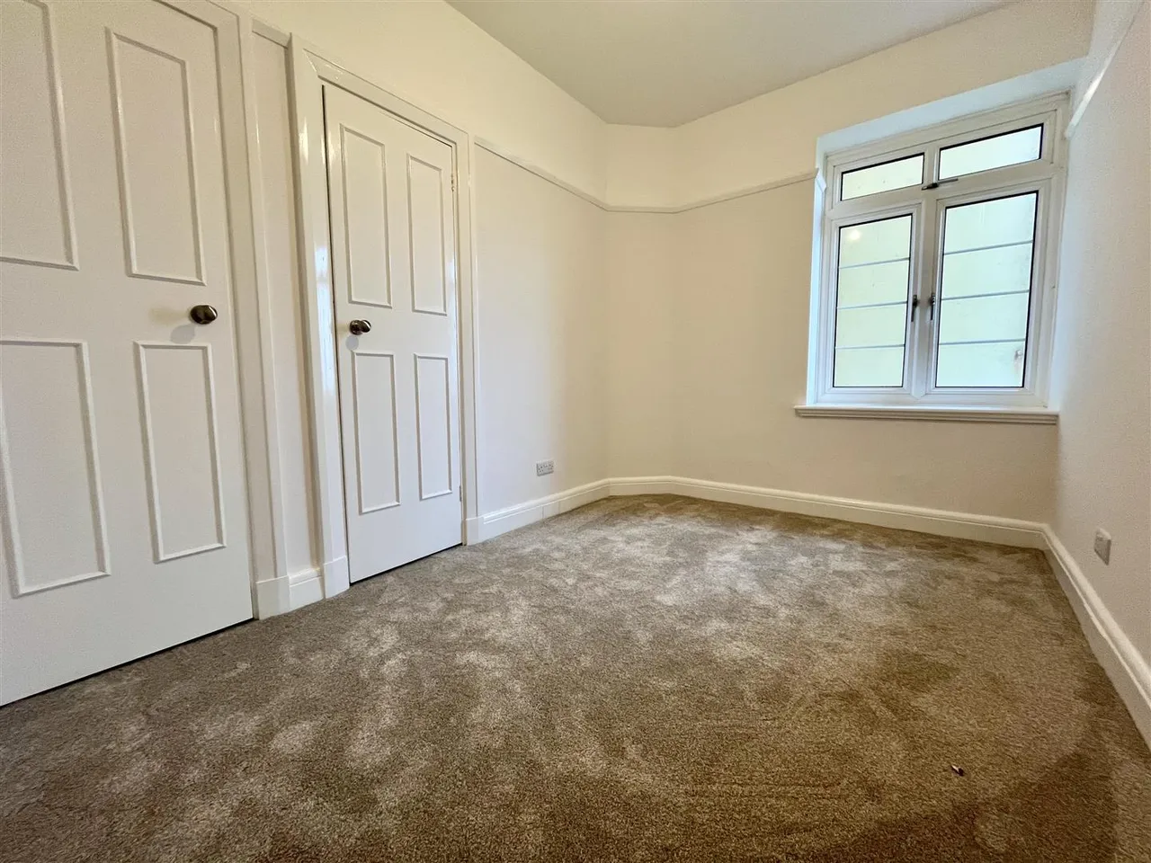 Bedford Avenue, Bexhill-On-Sea, TN40 1NQ, photo 5