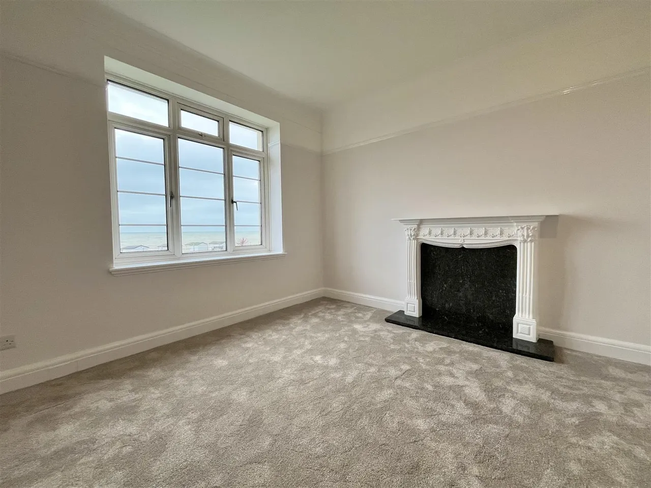 Bedford Avenue, Bexhill-On-Sea, TN40 1NQ, photo 18