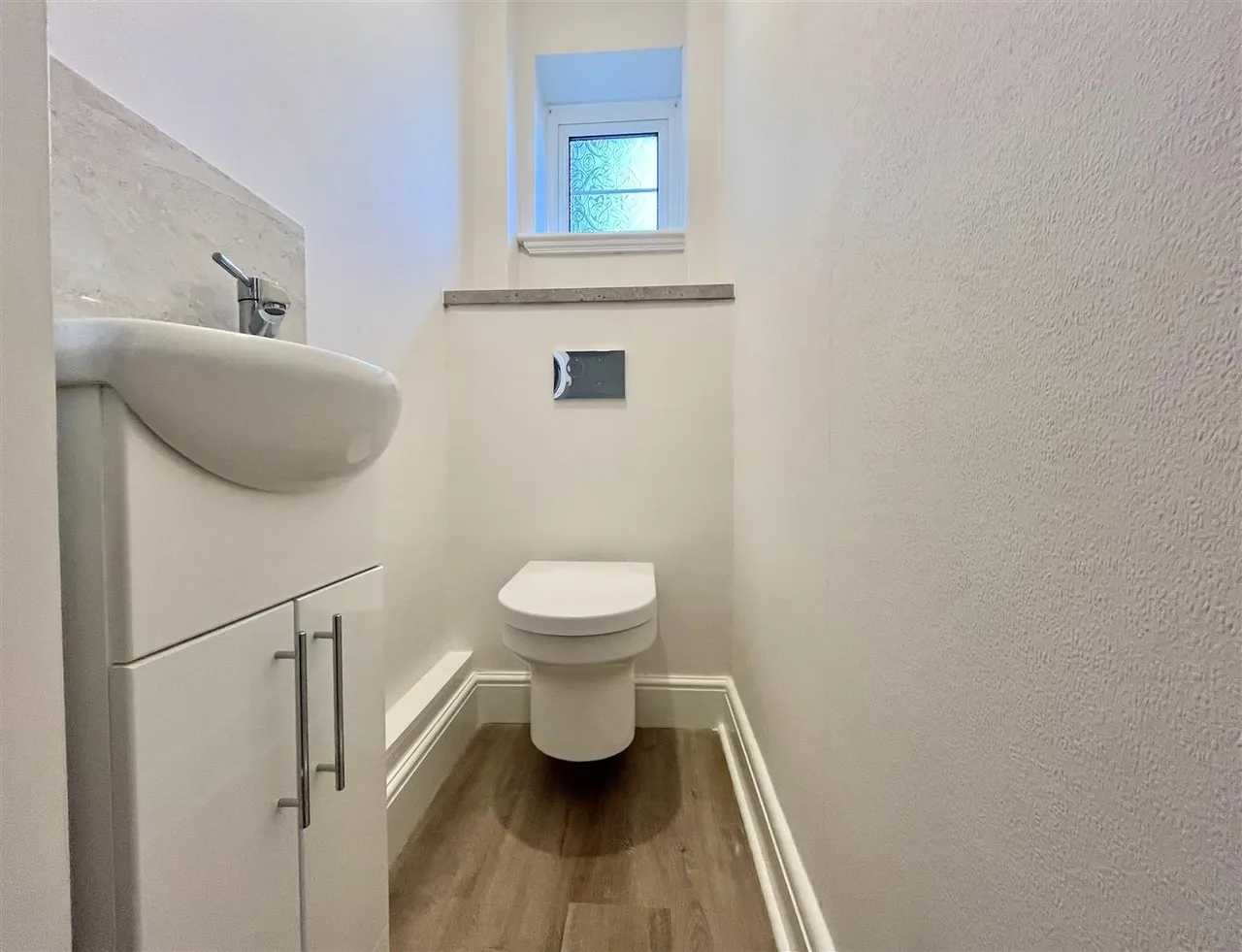 Bedford Avenue, Bexhill-On-Sea, TN40 1NQ, photo 12