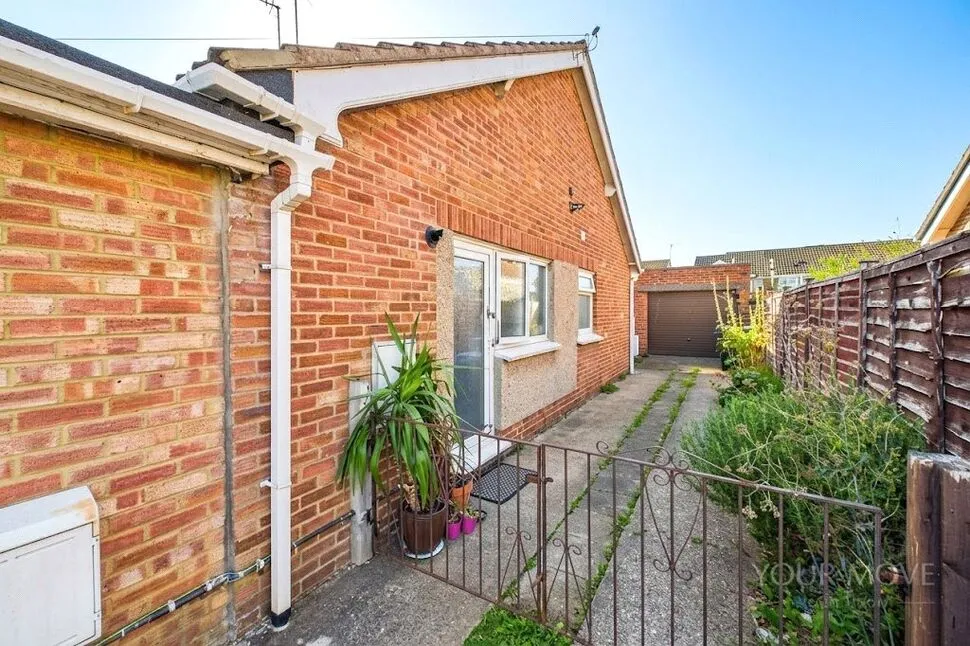 Wolfe Close, Kettering, NN15, photo 10
