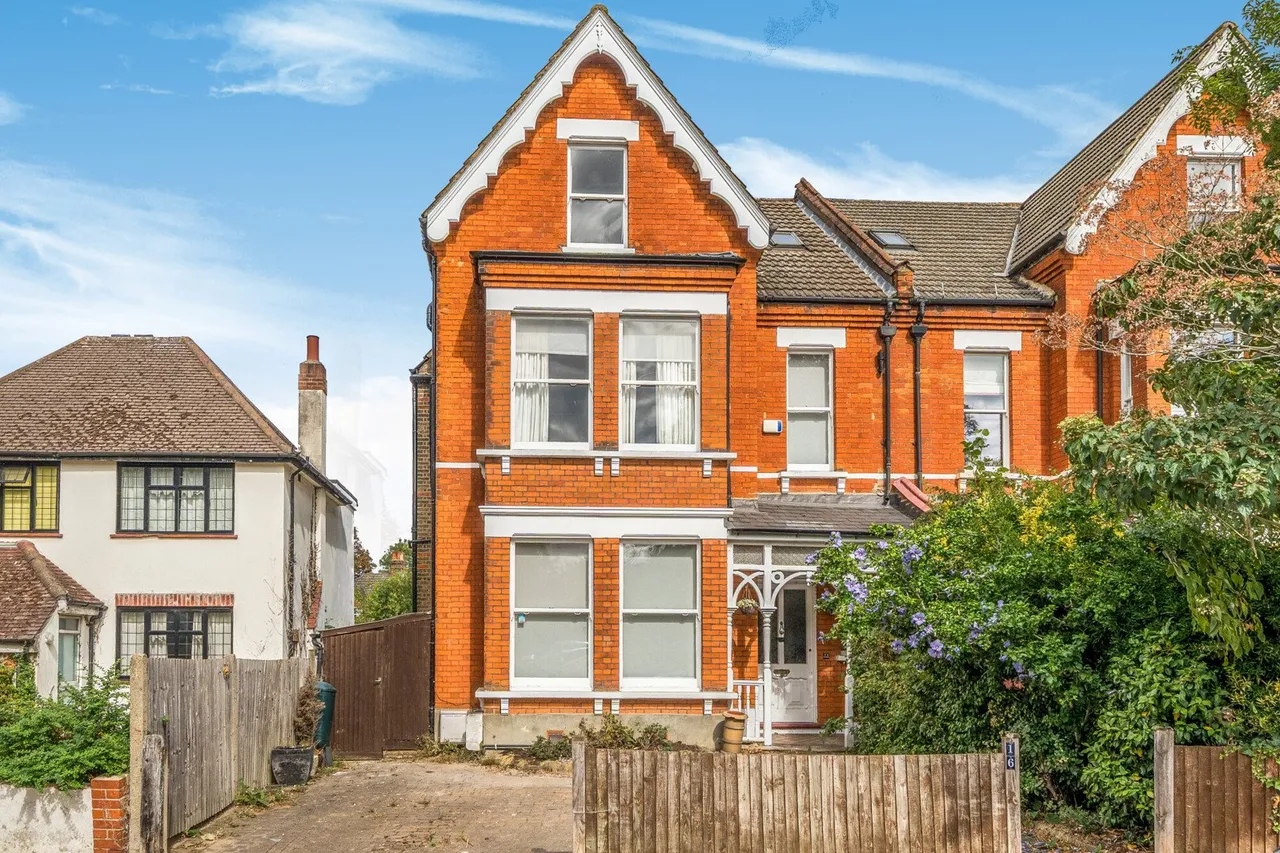7 bed house for sale — Crescent Road, BR3