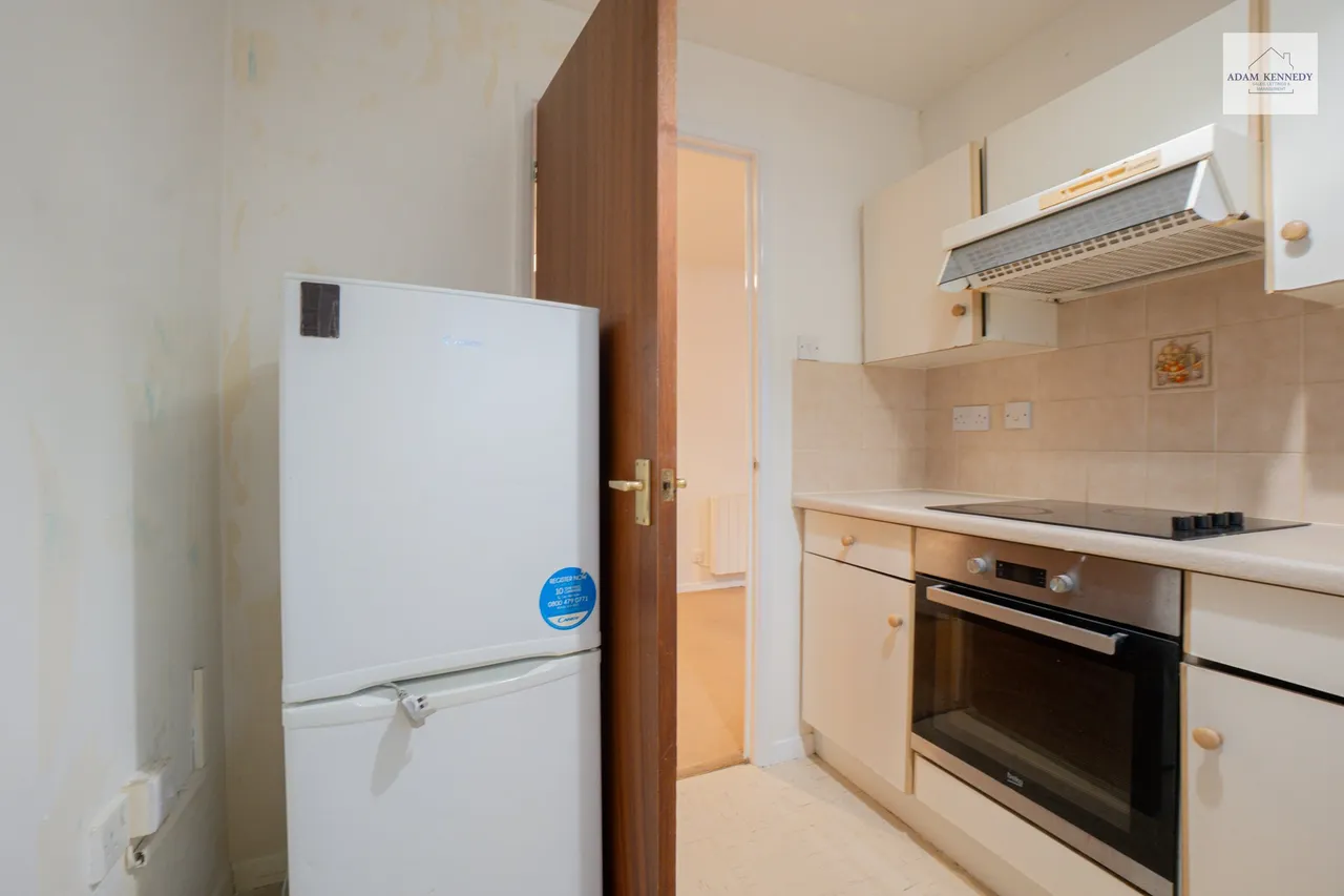 82 Ainsley Close, London, N9 9SH, photo 13