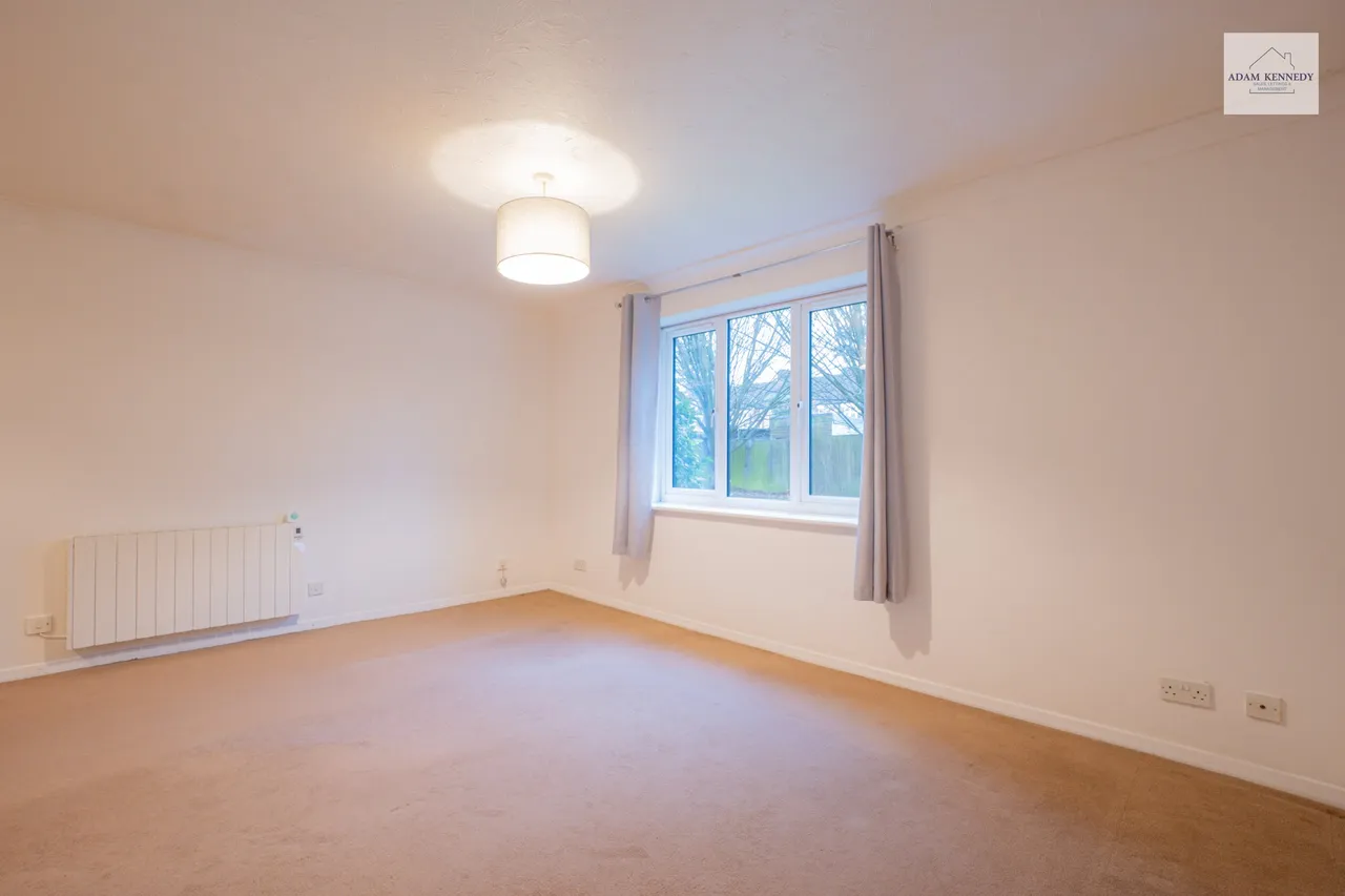 82 Ainsley Close, London, N9 9SH, photo 5