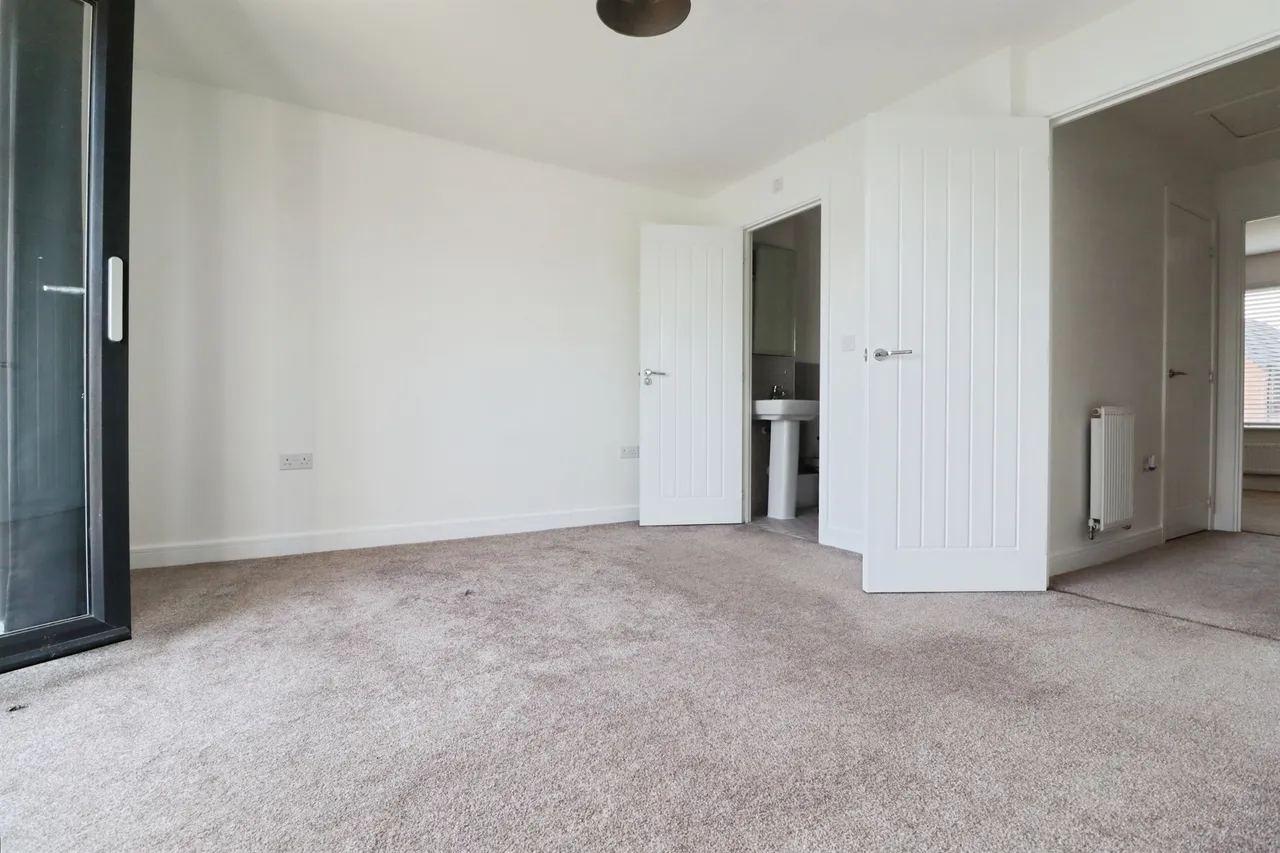 Ffordd Pentre, Barry, CF62, photo 15