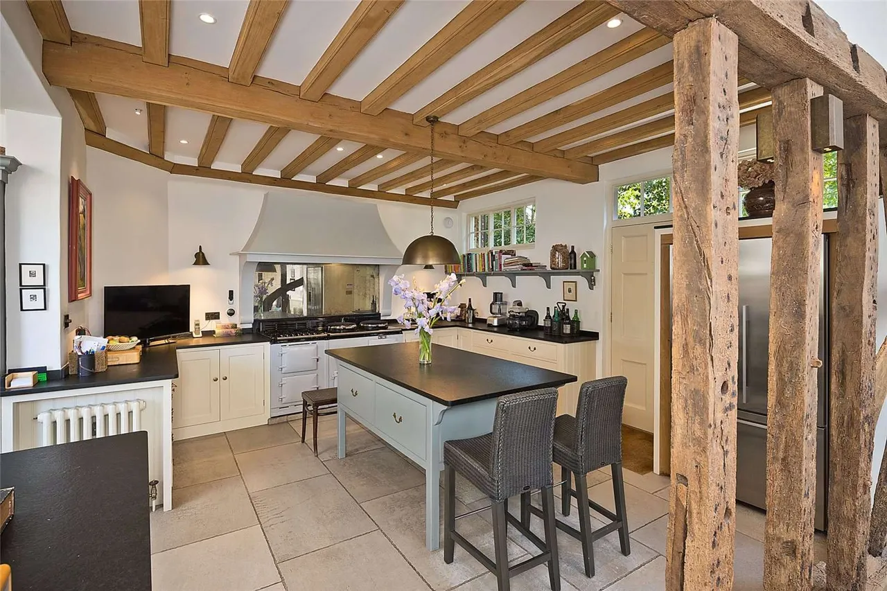 The Street, East Bergholt, Colchester, Suffolk, CO7 6TE, photo 6
