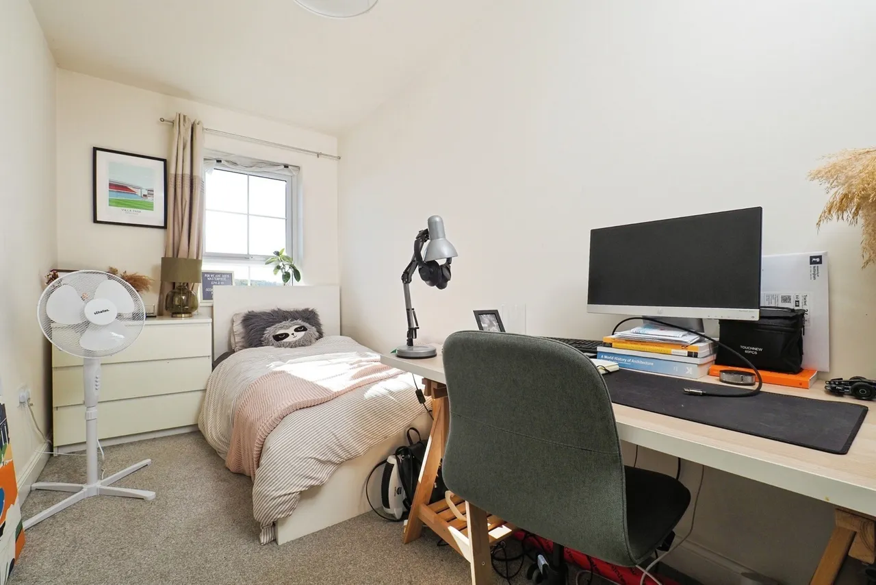 Regeneration Way, Beeston, NG9, photo 6