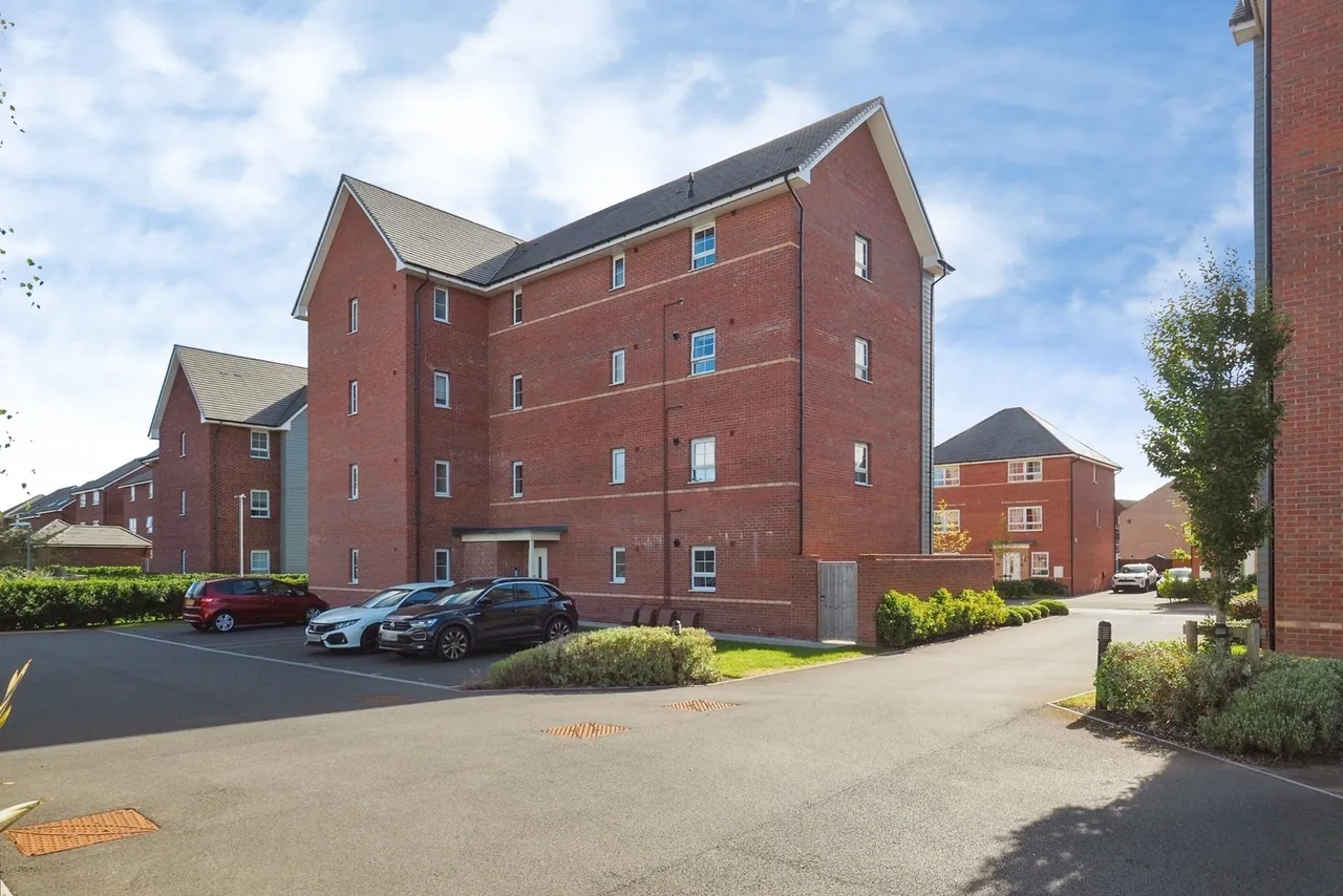 Regeneration Way, Beeston, NG9, photo 4
