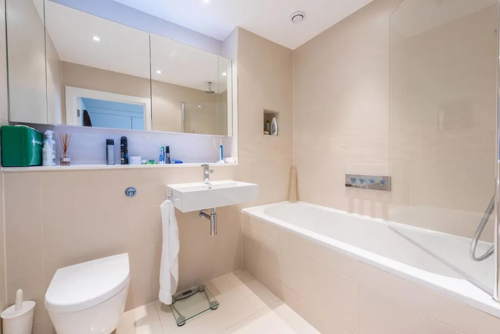 Pump House Crescent, London, TW8, photo 11