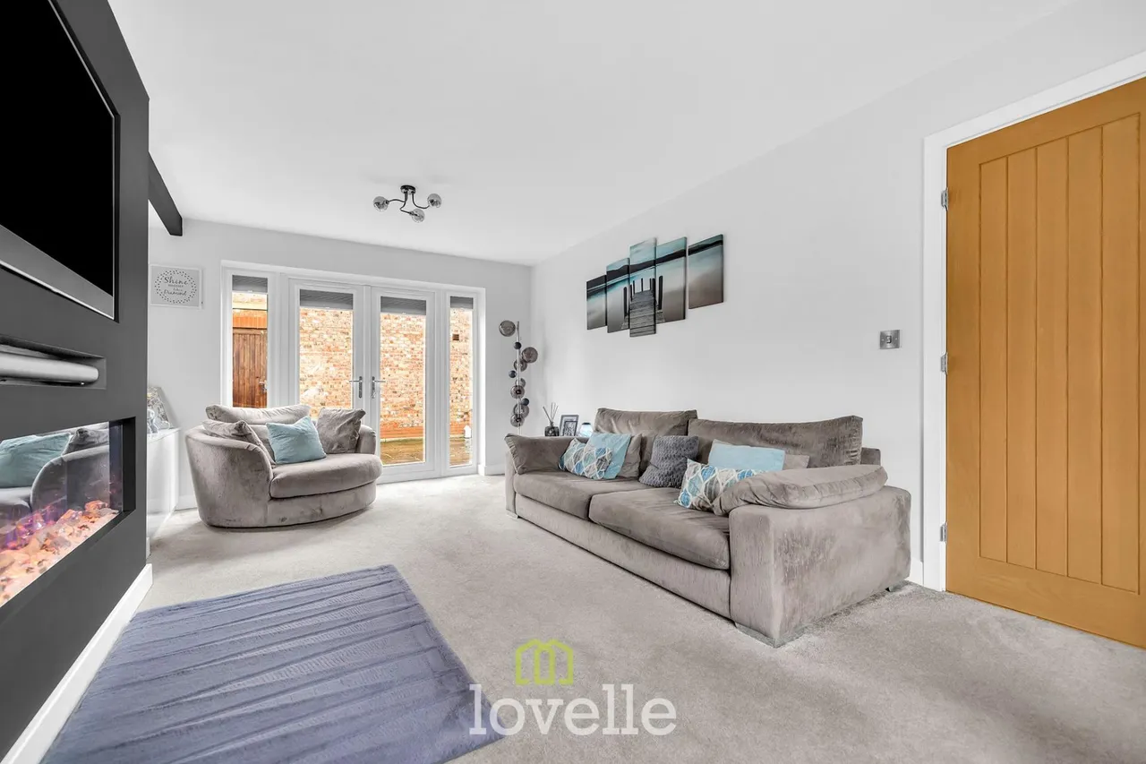Mayfields Court, Stallingborough, DN41, photo 6