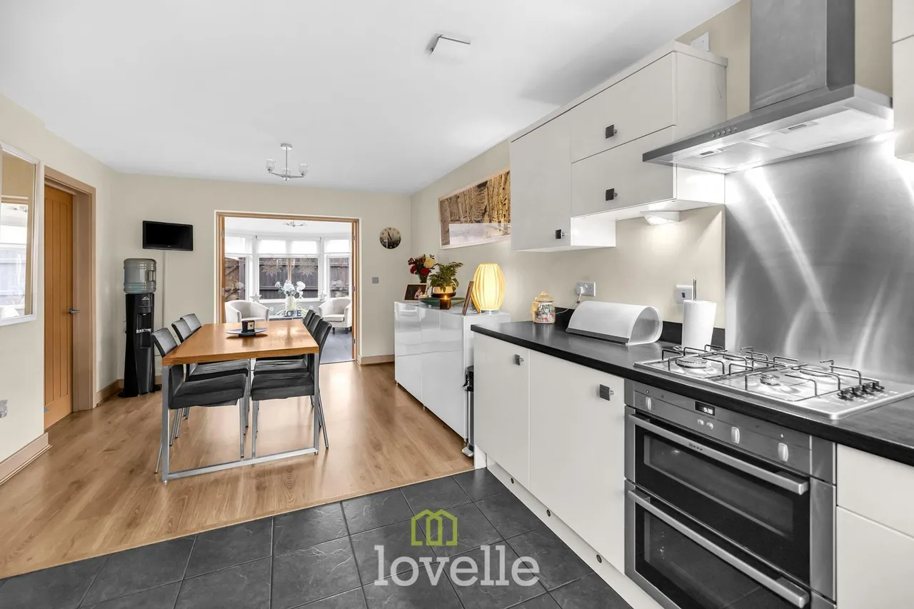 Mayfields Court, Stallingborough, DN41, photo 14