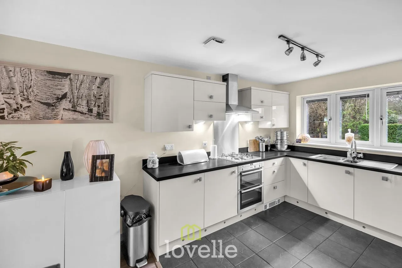 Mayfields Court, Stallingborough, DN41, photo 10