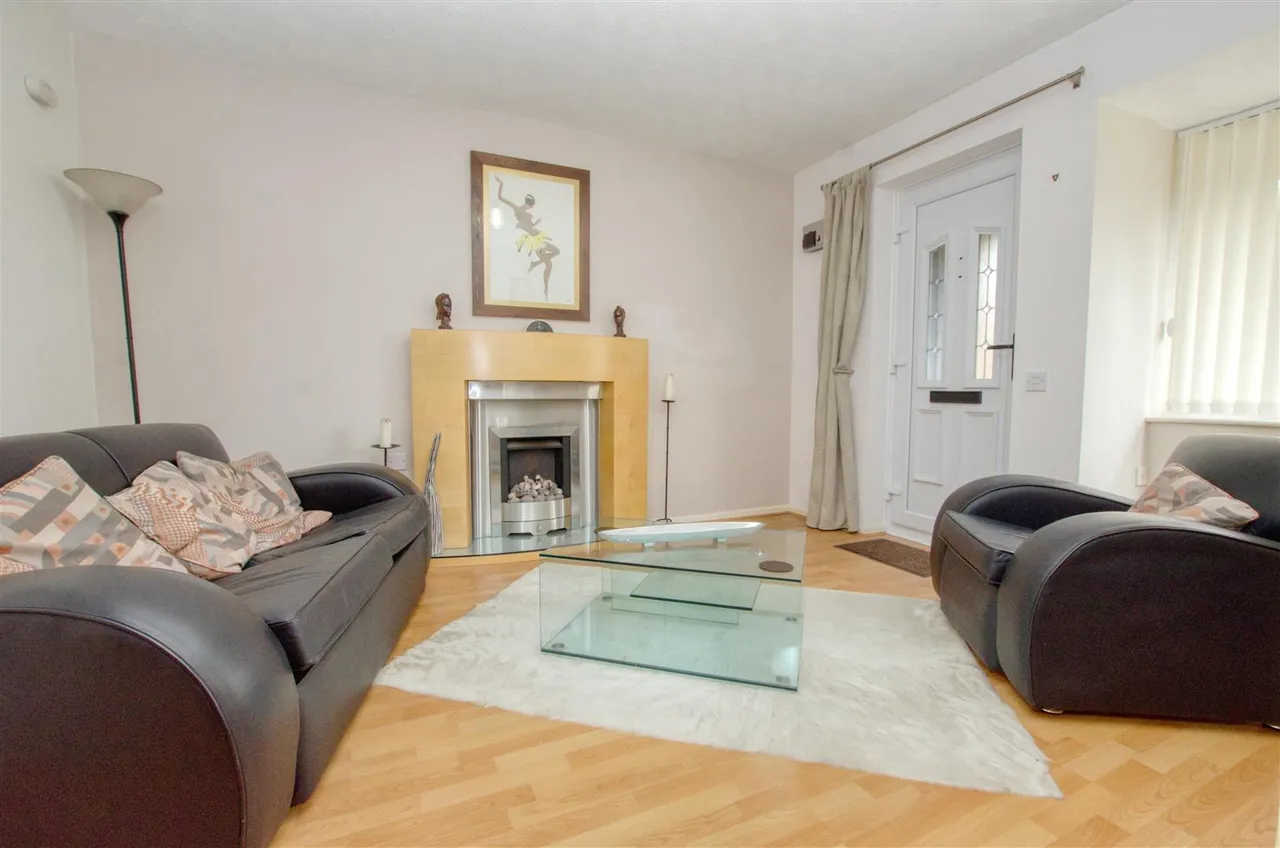 Harbourne Gardens, West End, Southampton, SO18 3LZ, photo 9