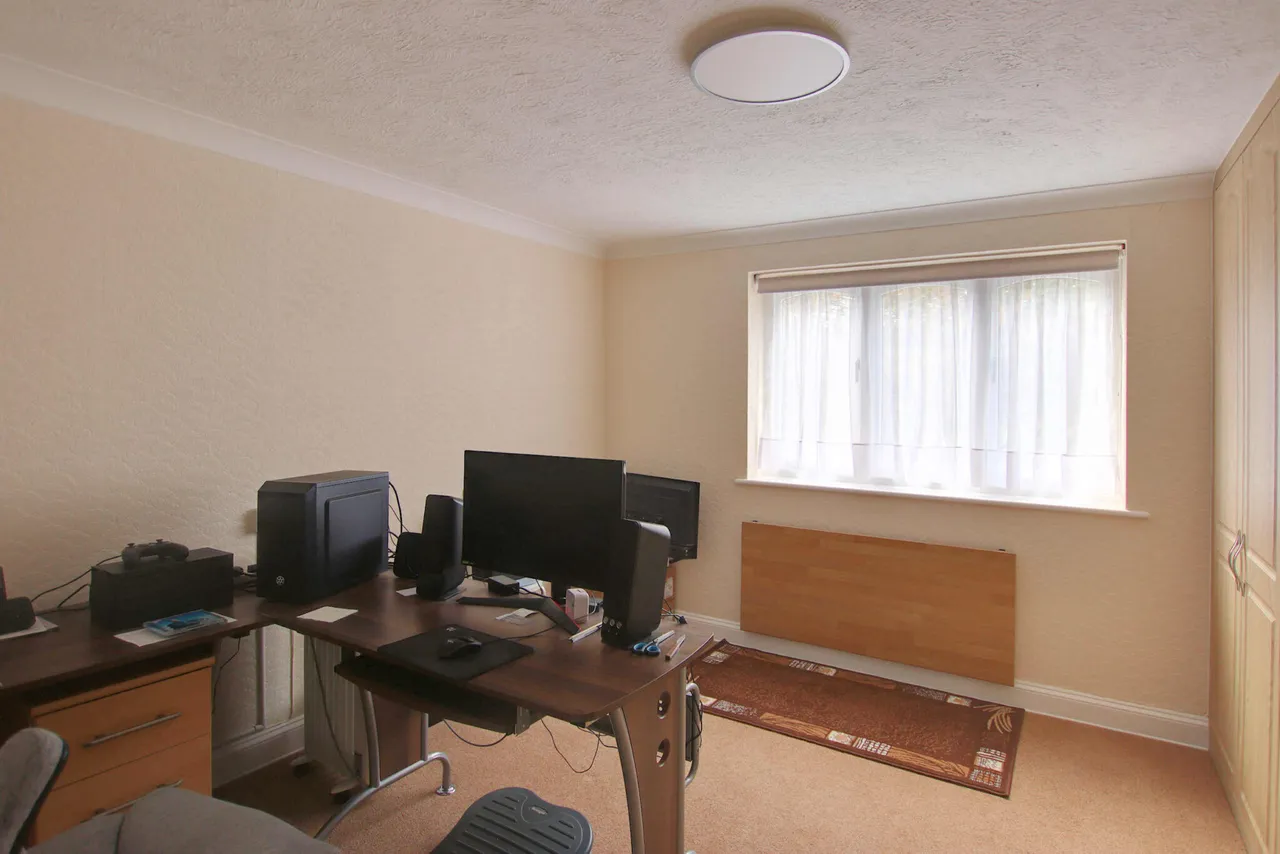 Flat 6, Alderbrook Court, West Wickham, 58 The Alders, BR4 9PG, photo 4