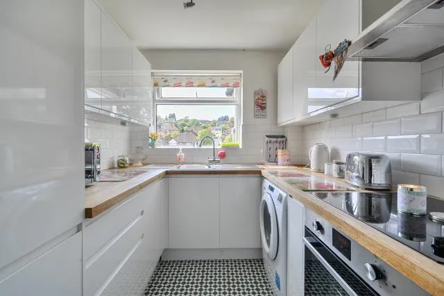 Milldun Way, High Wycombe, HP12, photo 9