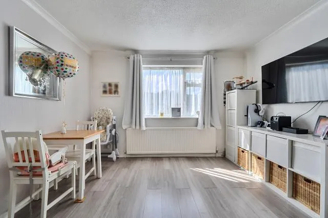 Milldun Way, High Wycombe, HP12, photo 8
