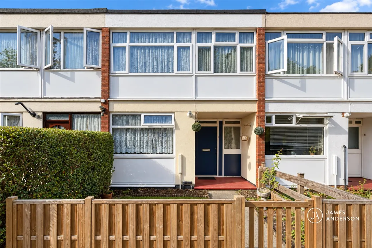 4 bed house for sale, Danebury Avenue, London, SW15