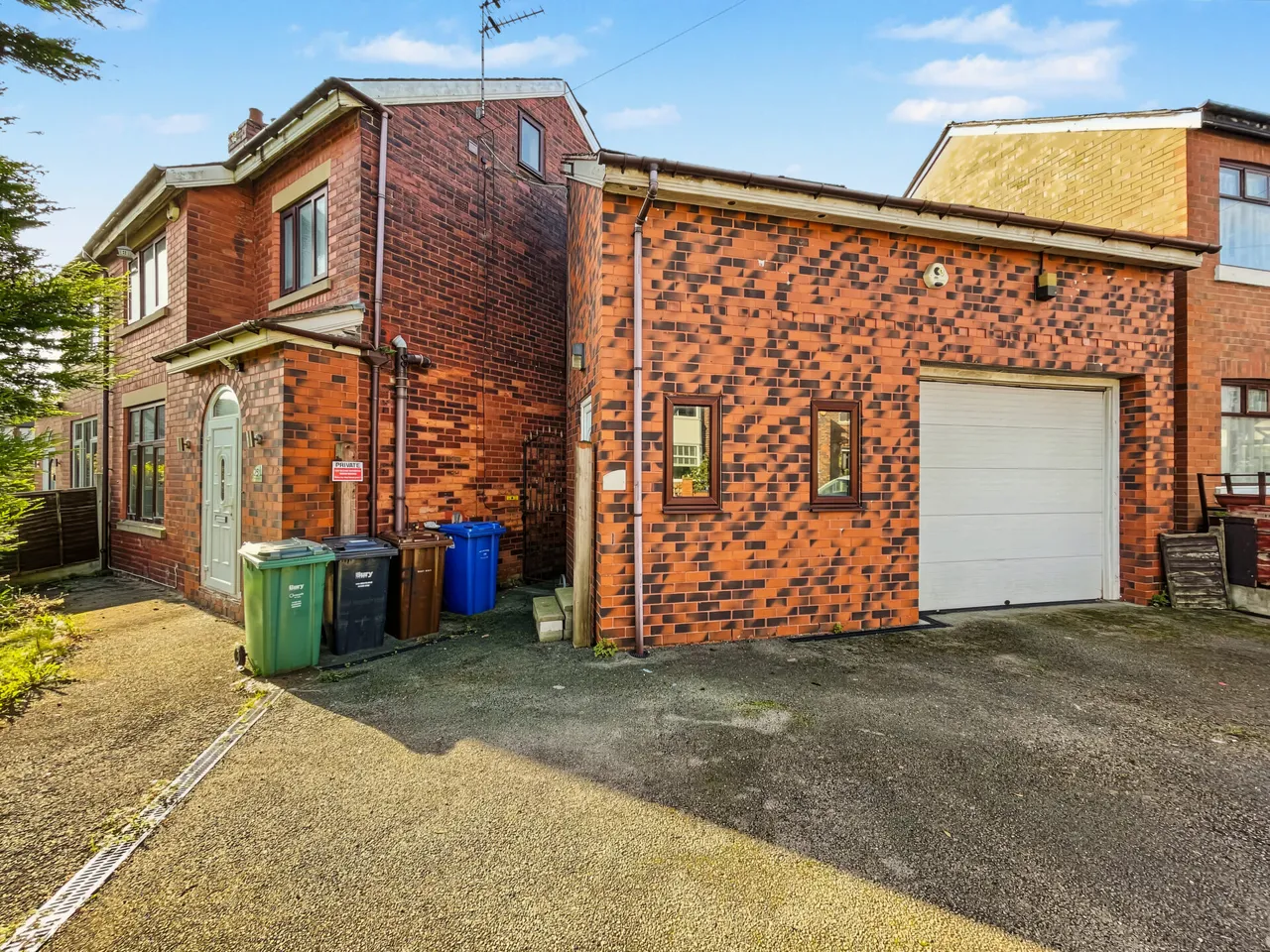 Willow Road, Prestwich, M25, photo 2
