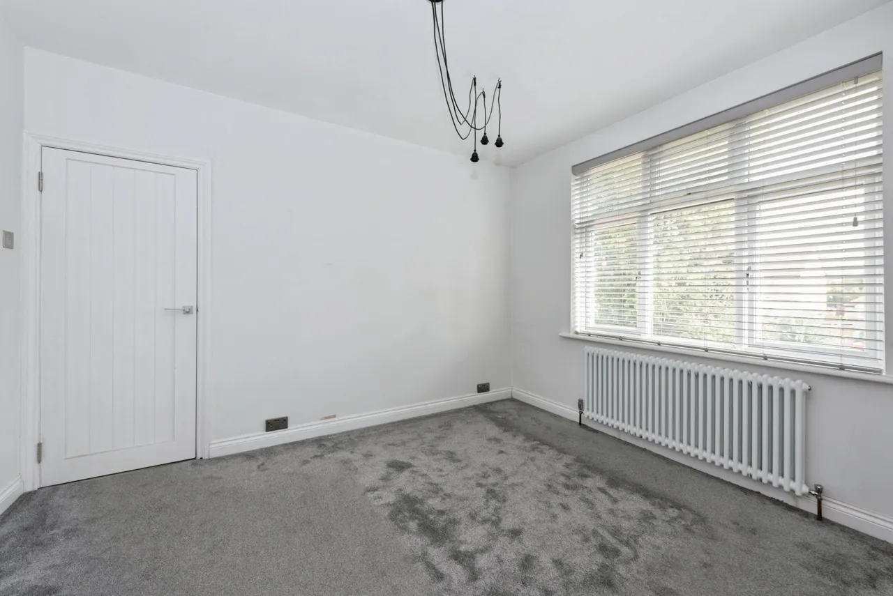Imperial Road, Feltham, TW14, photo 10