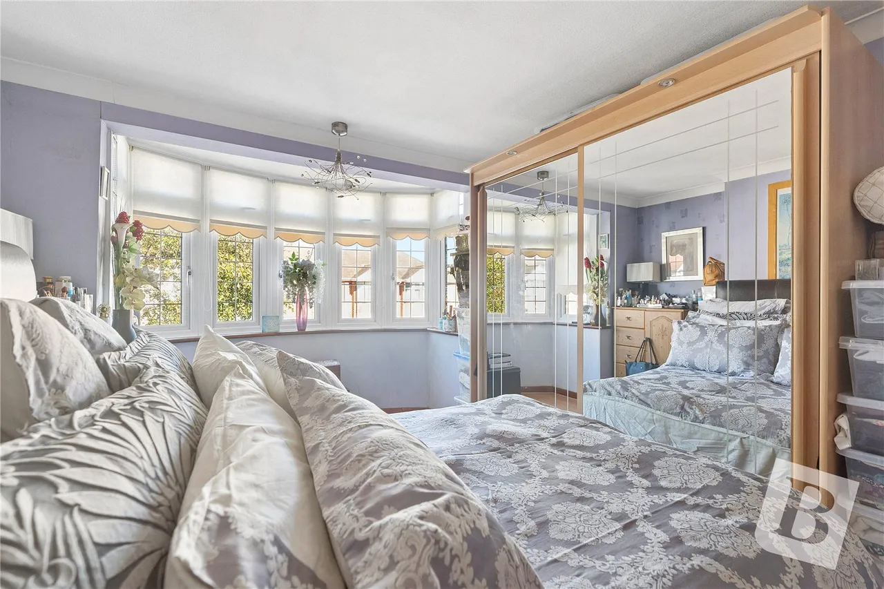 Havering Gardens, Chadwell Heath, RM6, photo 7