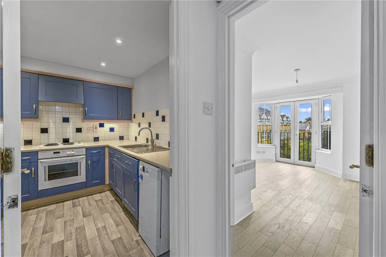 Draper Close, Isleworth, TW7 4SX, photo 6