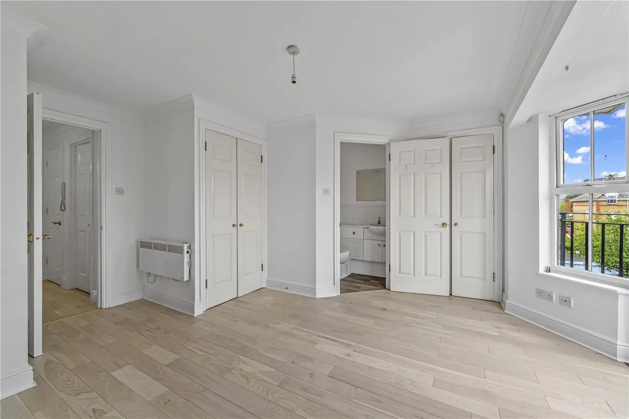 Draper Close, Isleworth, TW7 4SX, photo 8