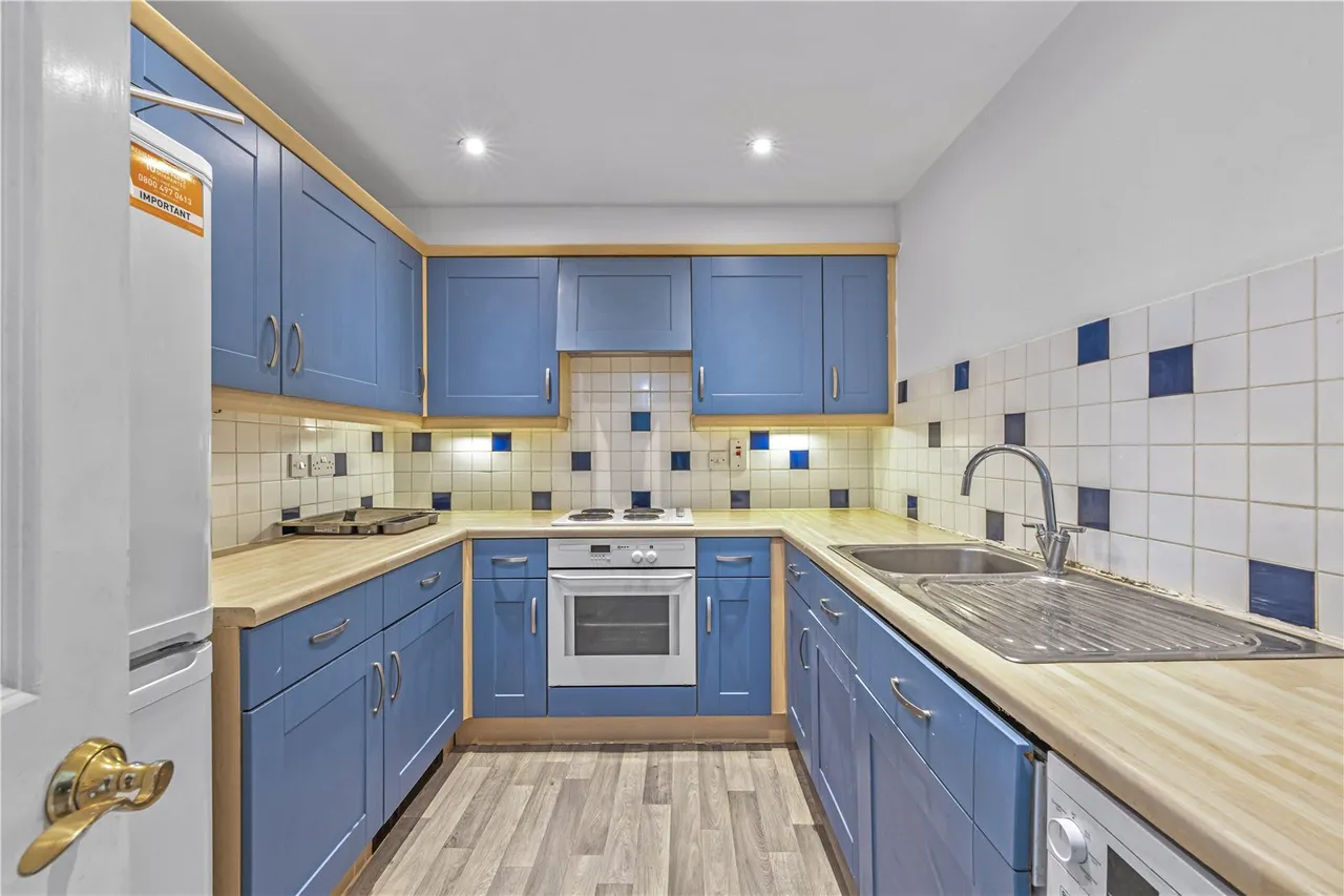 Draper Close, Isleworth, TW7 4SX, photo 5