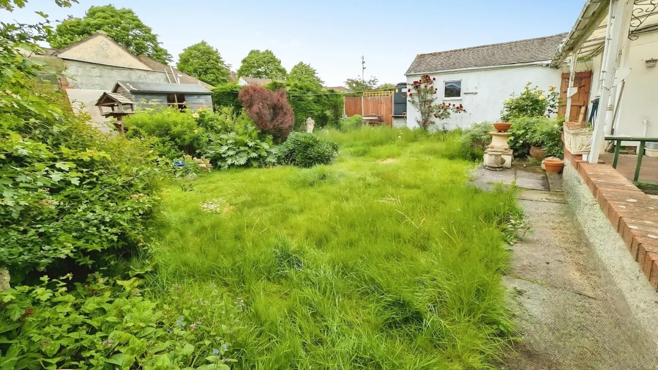 Robel Avenue, Frampton Cotterell, BS36, photo 15