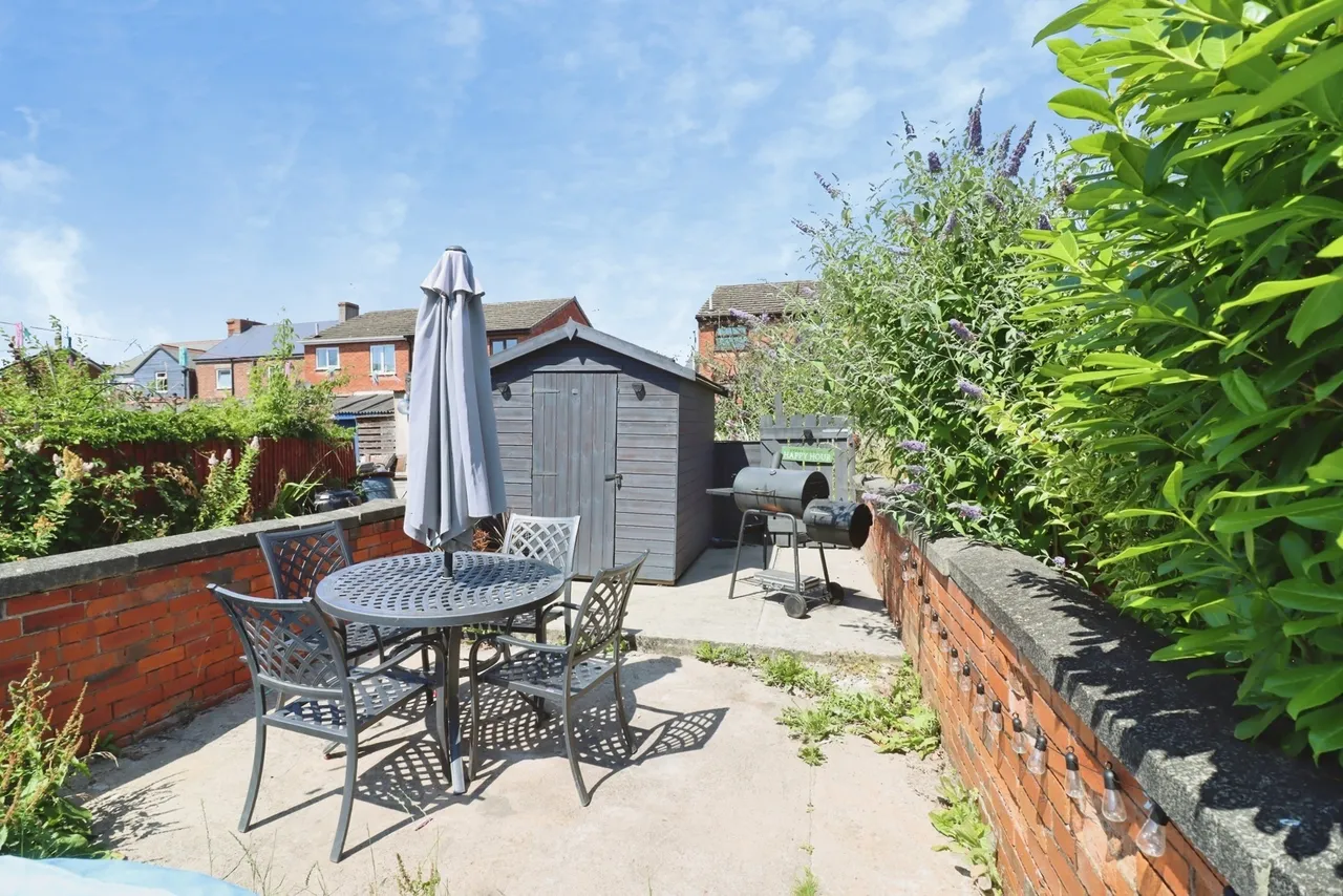Nesbit Street, Hillstown, S44, photo 4