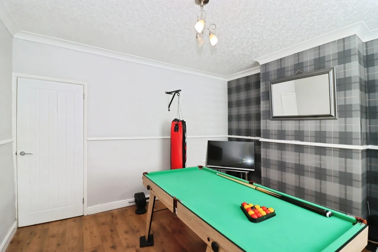 Nesbit Street, Hillstown, S44, photo 8
