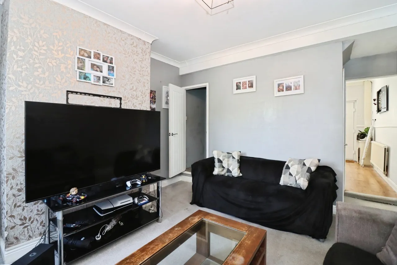Nesbit Street, Hillstown, S44, photo 7